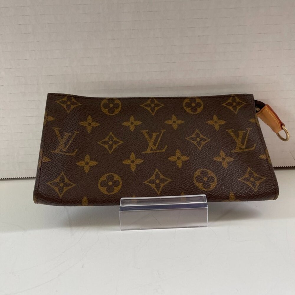 Louis Vuitton Monogram Pouch Leather Brown Zip Logo Used (116075)